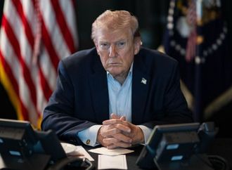 ترامب: قد نتجه إلى كوبا بعد الانتهاء من إيران