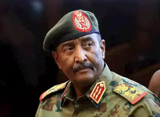 البرهان يعلن ترتيبات لإطلاق حوار سياسي واسع في السودان
