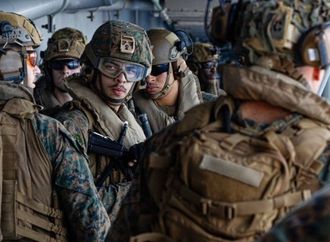  بعملية برية معقدة.. واشنطن تدرس اقتحام منشآت إيران النووية