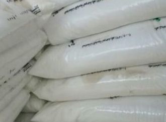 رئيس غرفة الصناعات الكيماوية: نبيع الأسمدة مدعمة بـ6 آلاف للطن.. والسعر العالمي وصل لـ45 ألف جنيه