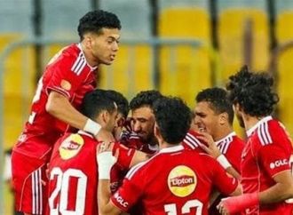 الأهلي يحسم قائمة الراحلين في نوفمبر