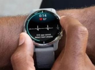 من الأناقة إلى الإنقاذ الطبى: لماذا لم تعد الساعات الذكية مجرد رفاهية؟