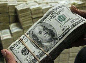 سعر الدولار أمام الجنيه في تعاملات اليوم السبت