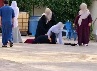 خلاف على الميراث ينتهي بمأساة.. مقتل طفلة وإصابة جدتها في ليبيا