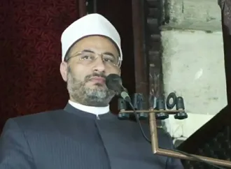 خطيب الجامع الأزهر: وسائل التواصل الاجتماعي بيئة خصبة لنشر الشائعات وإشعال الفتن