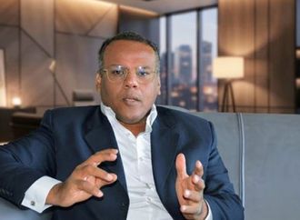 أبوبكر الديب يكتب: "النوستالجيا" والهروب الجماعي