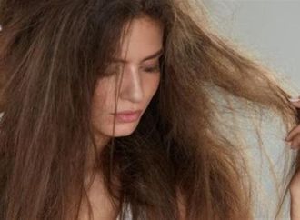 أسباب تقصف الشعر وعلاجه