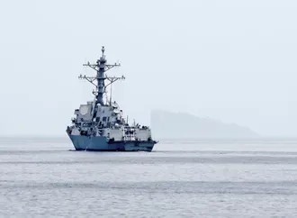 خبير استراتيجي عن الحصار البحري الأمريكي لإيران: «محاولة لإعادة طهران إلى التفاوض»