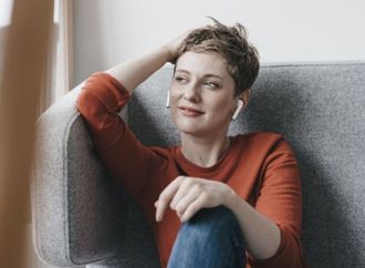 تحذير هام من الاستخدام اليومي لسماعات الرأس