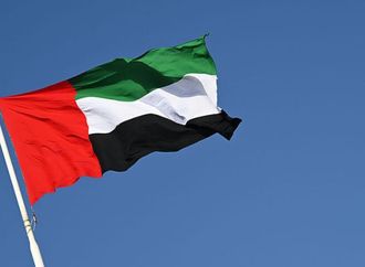 الدفاع الإماراتية: تصدينا اليوم لـ19 صاروخا باليستيا و26 مسيرة إيرانية